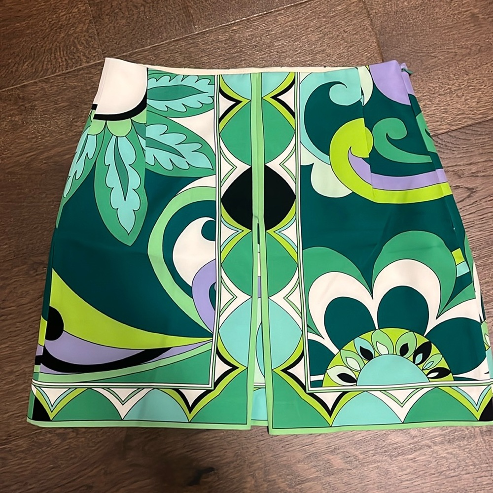 NWT ZARA | short printed skirt